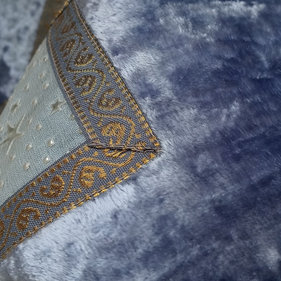 Vintage Antique Dusty Blue Velvet Embroidered Embossed Star Pillow Sham - Picture 2 of 11
